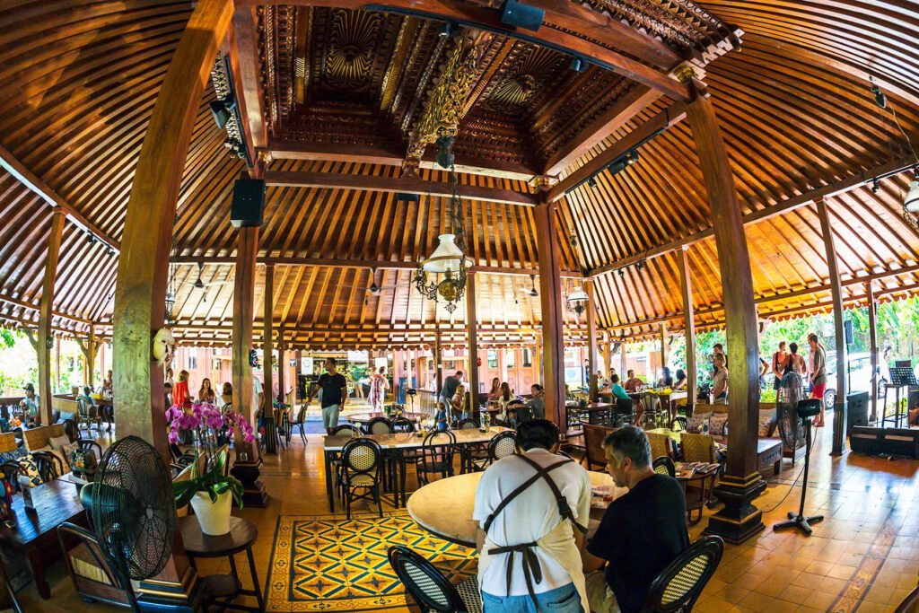 mades warung