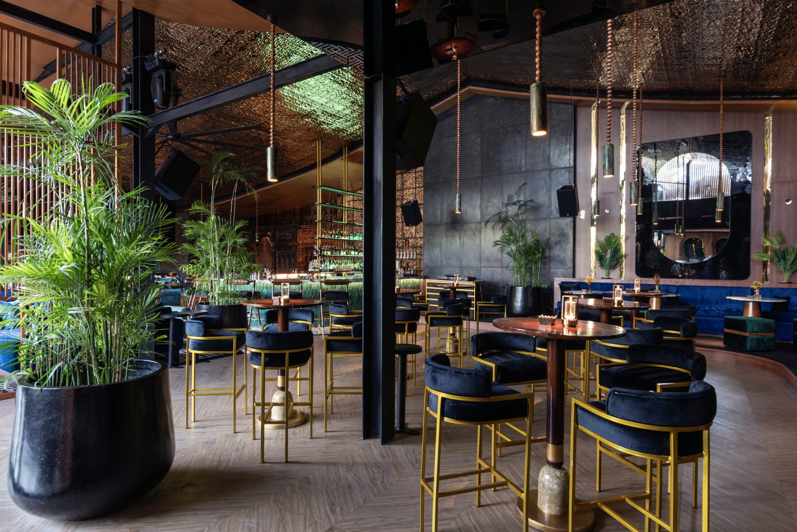 jade fine dining restaurant and bar